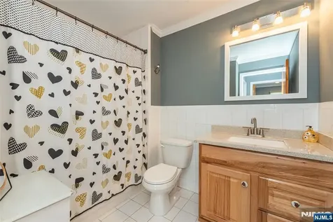 4 Katie Court East Hanover Twp NJ 07936