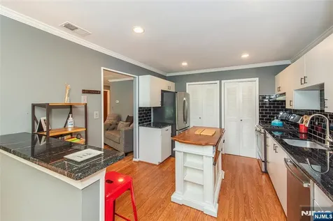 4 Katie Court East Hanover Twp NJ 07936