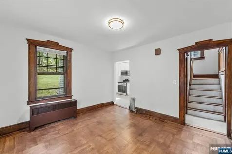 27 8th Street Ridgefield Park NJ 07660