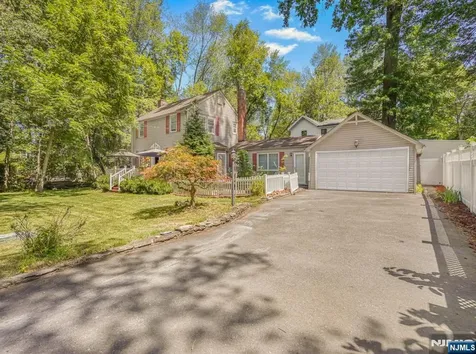 51 Julia Street Closter NJ 07624