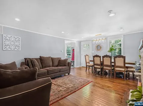 51 Julia Street Closter NJ 07624