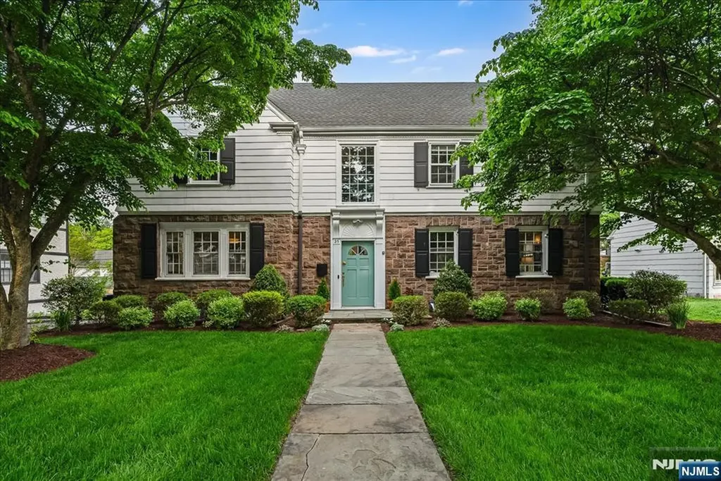 31 The Fairway Montclair NJ 07043