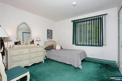 64 Larchmont Drive West Milford NJ 07421