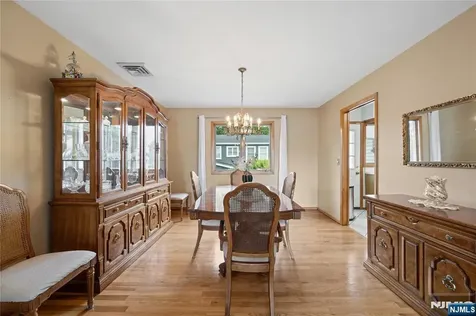 191 Pershing Road Clifton NJ 07013