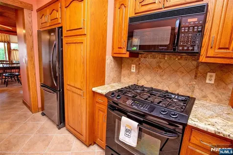 116 W Quackenbush Avenue Dumont NJ 07628