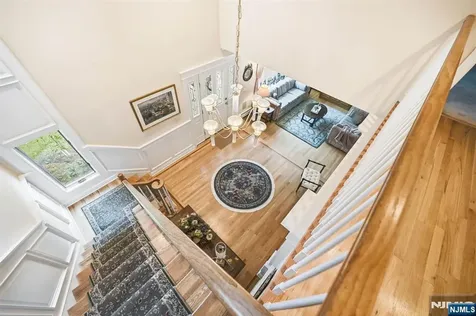 21 Lakeview Avenue Park Ridge NJ 07656