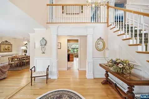 21 Lakeview Avenue Park Ridge NJ 07656
