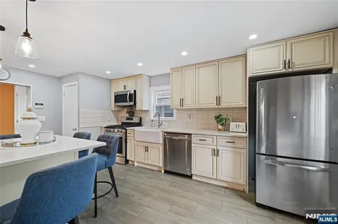 247 6th Street Clifton NJ 07011