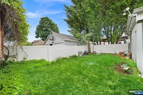 247 6th Street Clifton NJ 07011