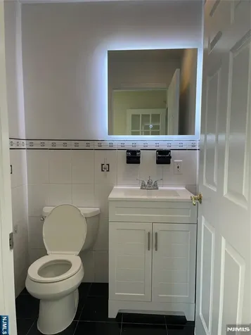510 Roff Avenue Palisades Park NJ 07650