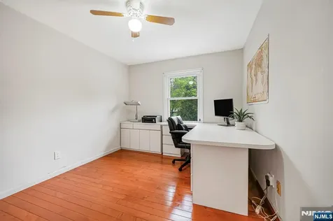 45 Holyoke Court Wayne NJ 07470