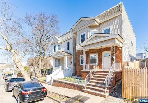 204 19th Avenue Irvington NJ 07111