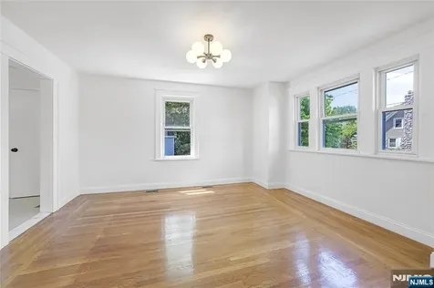 135 E Linden Avenue Dumont NJ 07628