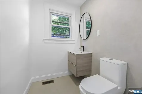 135 E Linden Avenue Dumont NJ 07628