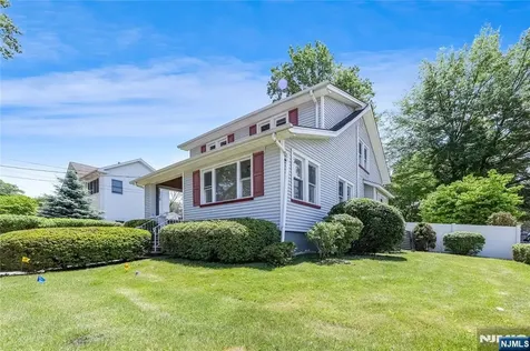 135 E Linden Avenue Dumont NJ 07628