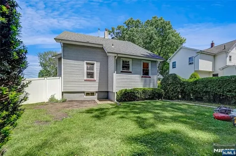 135 E Linden Avenue Dumont NJ 07628