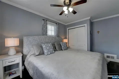 60 Merritt Avenue Dumont NJ 07628