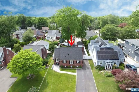 60 Merritt Avenue Dumont NJ 07628