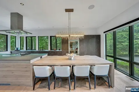 176 Edson Terrace Franklin Lakes NJ 07417