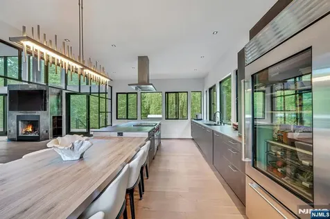 176 Edson Terrace Franklin Lakes NJ 07417