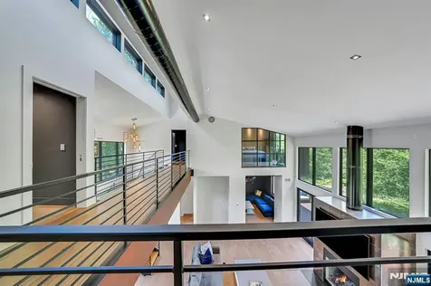 176 Edson Terrace Franklin Lakes NJ 07417