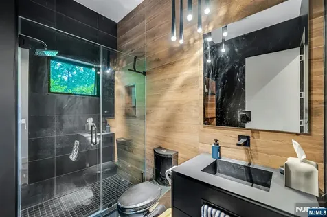 176 Edson Terrace Franklin Lakes NJ 07417