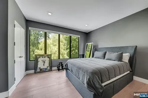 176 Edson Terrace Franklin Lakes NJ 07417