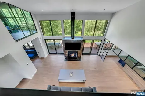 176 Edson Terrace Franklin Lakes NJ 07417