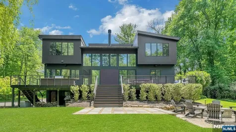 176 Edson Terrace Franklin Lakes NJ 07417