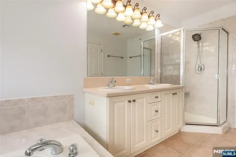 177 Brittany Court Clifton NJ 07013