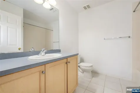 177 Brittany Court Clifton NJ 07013