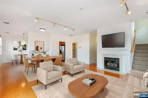 177 Brittany Court Clifton NJ 07013