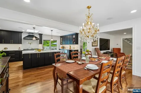 11 Auriemma Court Roxbury Township NJ 07850