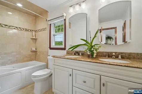 11 Auriemma Court Roxbury Township NJ 07850