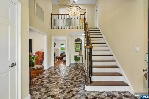 11 Auriemma Court Roxbury Township NJ 07850