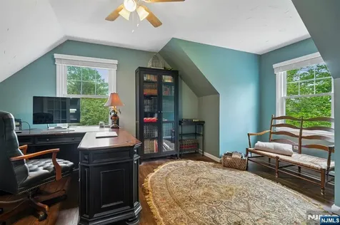 11 Auriemma Court Roxbury Township NJ 07850