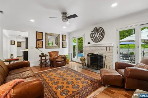 11 Auriemma Court Roxbury Township NJ 07850