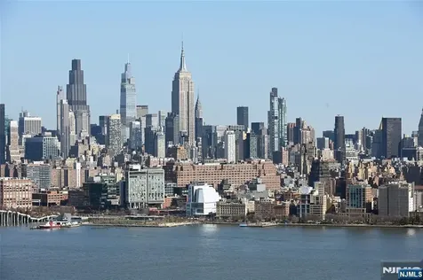 75 Park Lane Jersey City NJ 07310