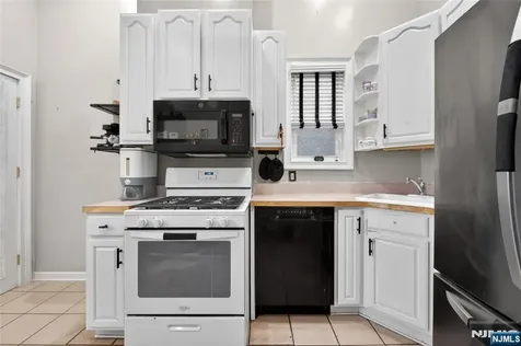 199 Franklin Street Secaucus NJ 07094