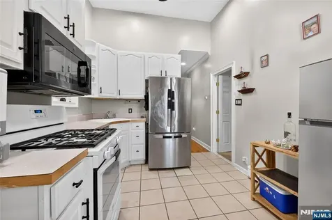 199 Franklin Street Secaucus NJ 07094