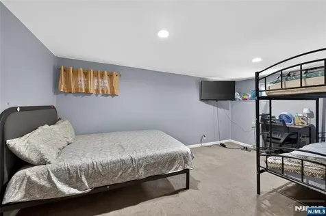 199 Franklin Street Secaucus NJ 07094