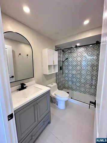 160 Overlook Avenue Hackensack NJ 07601