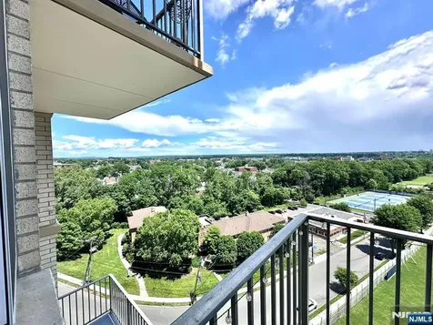 160 Overlook Avenue Hackensack NJ 07601