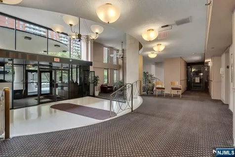 160 Overlook Avenue Hackensack NJ 07601