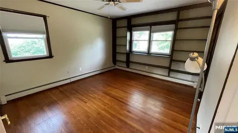 201 Rockland Avenue River Vale NJ 07675