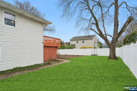201 Rockland Avenue River Vale NJ 07675