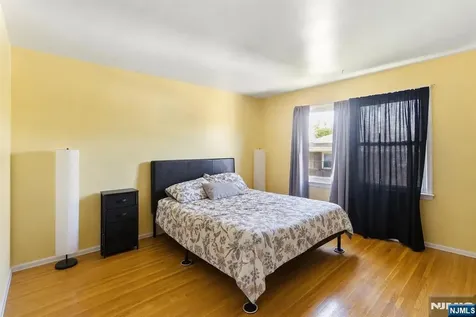 1109 Essex Avenue Linden NJ 07036