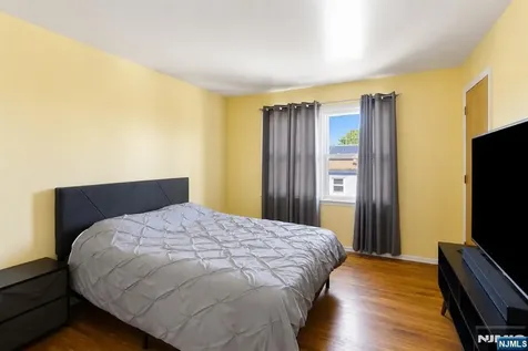 1109 Essex Avenue Linden NJ 07036