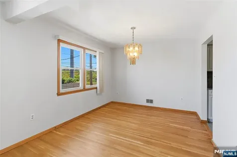 1109 Essex Avenue Linden NJ 07036