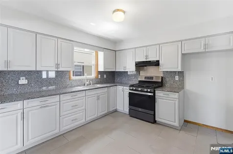 1109 Essex Avenue Linden NJ 07036